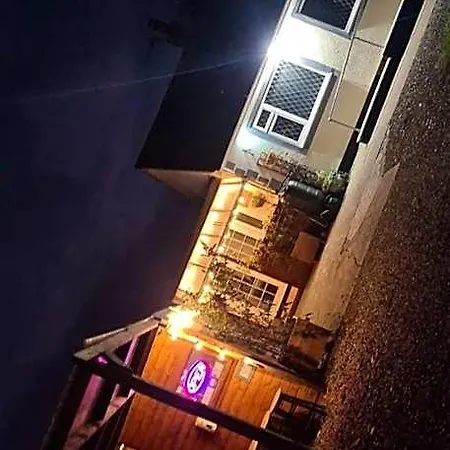 Hadrians Bed & Breakfast 4*